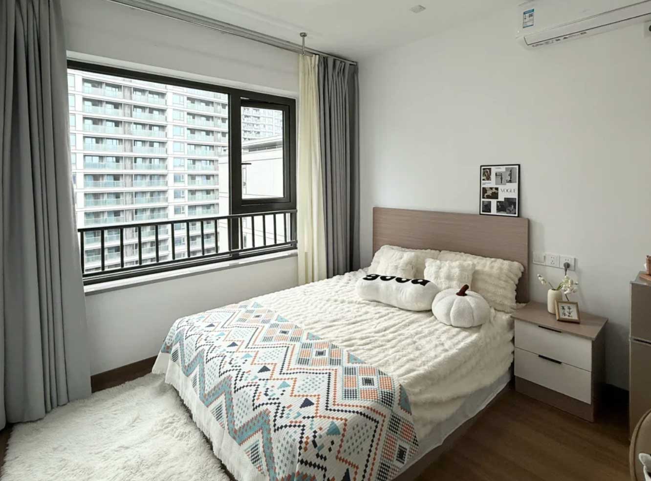 精装大单间 押一付一可短租